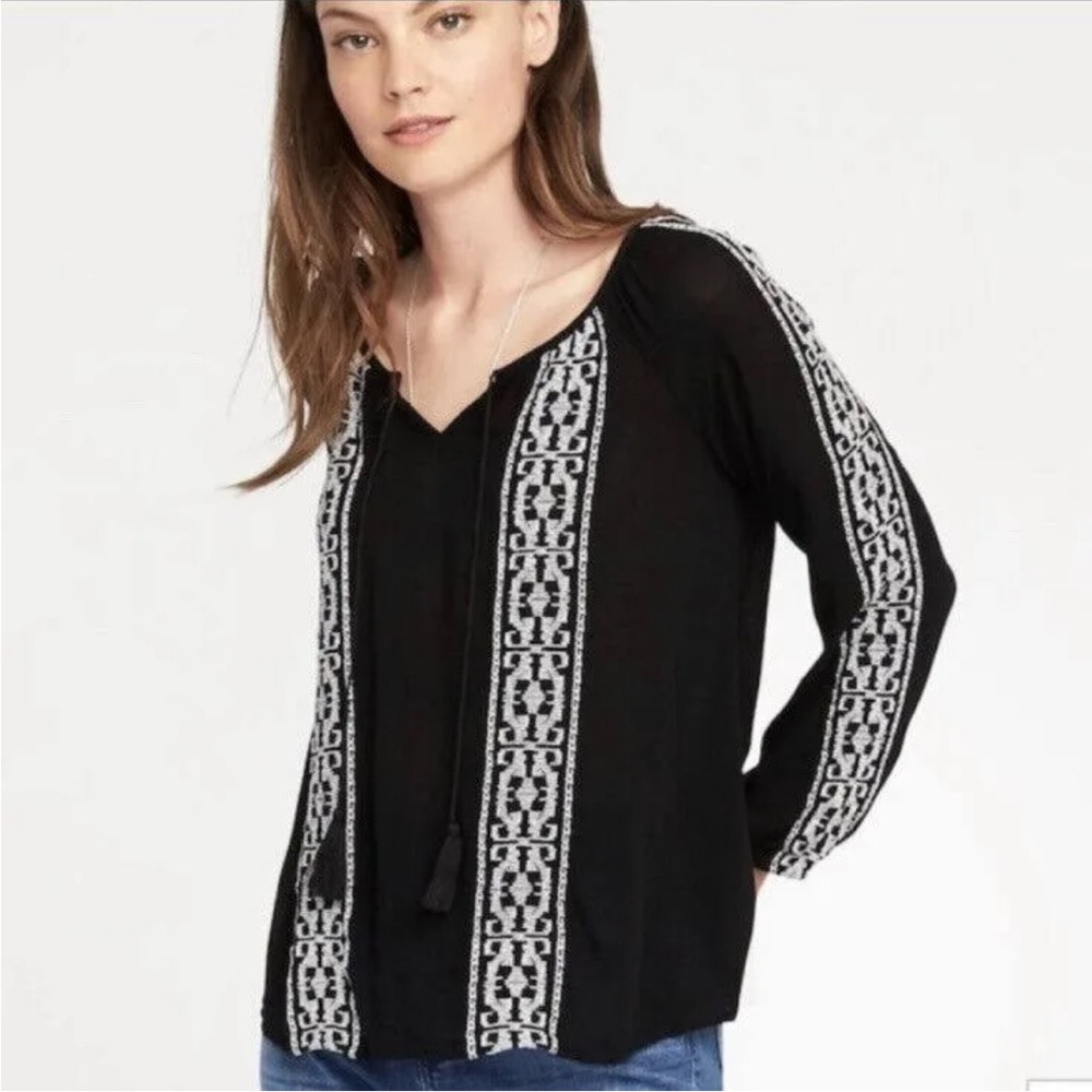 Old Navy Black Peasant Top with White Embroidery